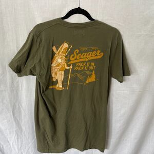 Seager PaPaw T Shirt Pack it in Pack it Out Green Size Large See Measurments